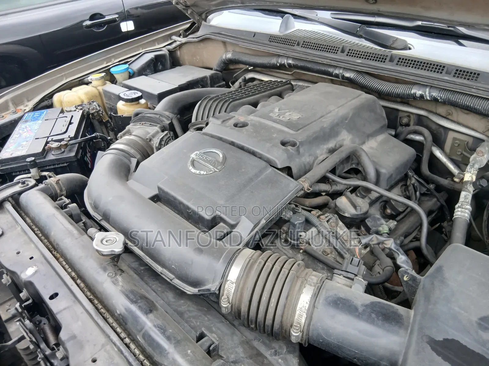 Nissan Pathfinder 2006 Brown
