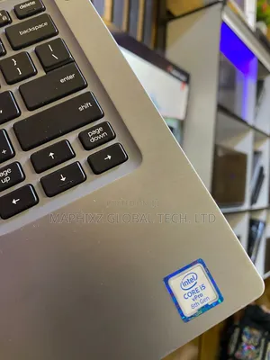 Laptop Dell Latitude 7400 8GB Intel Core i5 SSD 256GB