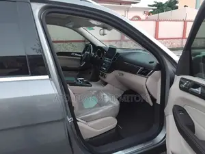 Mercedes-Benz GLE-Class GLE 350 2016 Gray