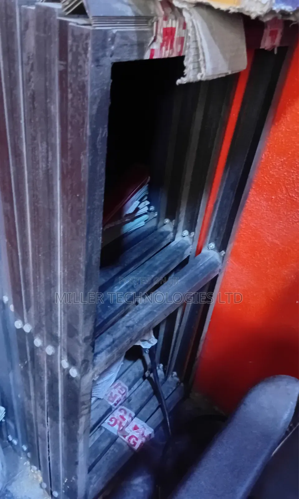 4 Tubular Battery Rack