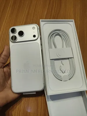 Apple iPhone 17 Pro Max 256 GB Silver