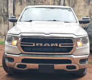 Dodge RAM 1500 5.7 Petrol AWD 2019 White