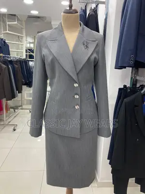 Female Suits Available in Sizes