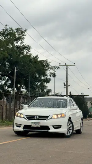 Honda Accord EX 4dr Sedan FWD (2.4L 4cyl 2A) 2013 White