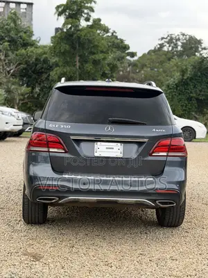 Mercedes-Benz GLE-Class 2015 Gray