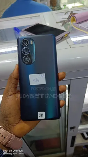 Motorola Edge+ 5G UW (2022) 512 GB Blue