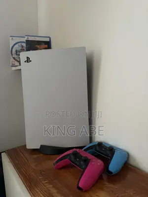 Neatly Used Sony Playstation 5 (Ps5) - [Disc Edition