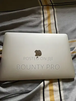 Laptop Apple MacBook Pro 2017 16GB Intel Core i7 SSHD+SSD 256GB