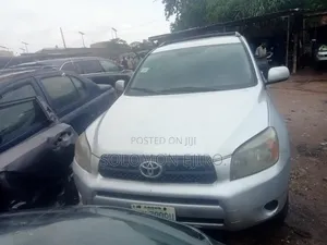 Toyota RAV4 2006 Silver