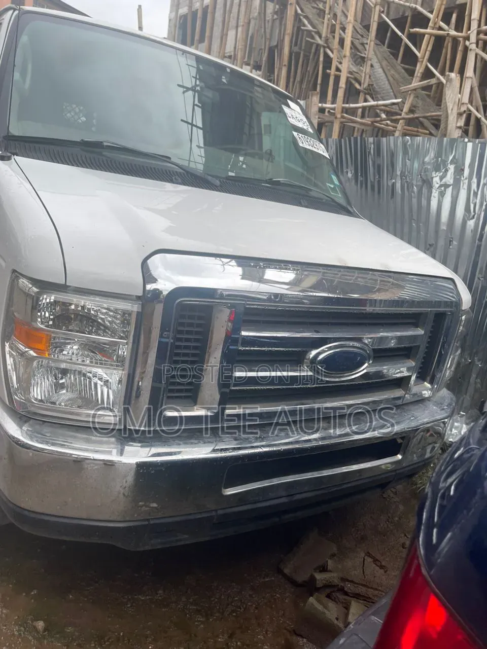 Ford E250 2015 White