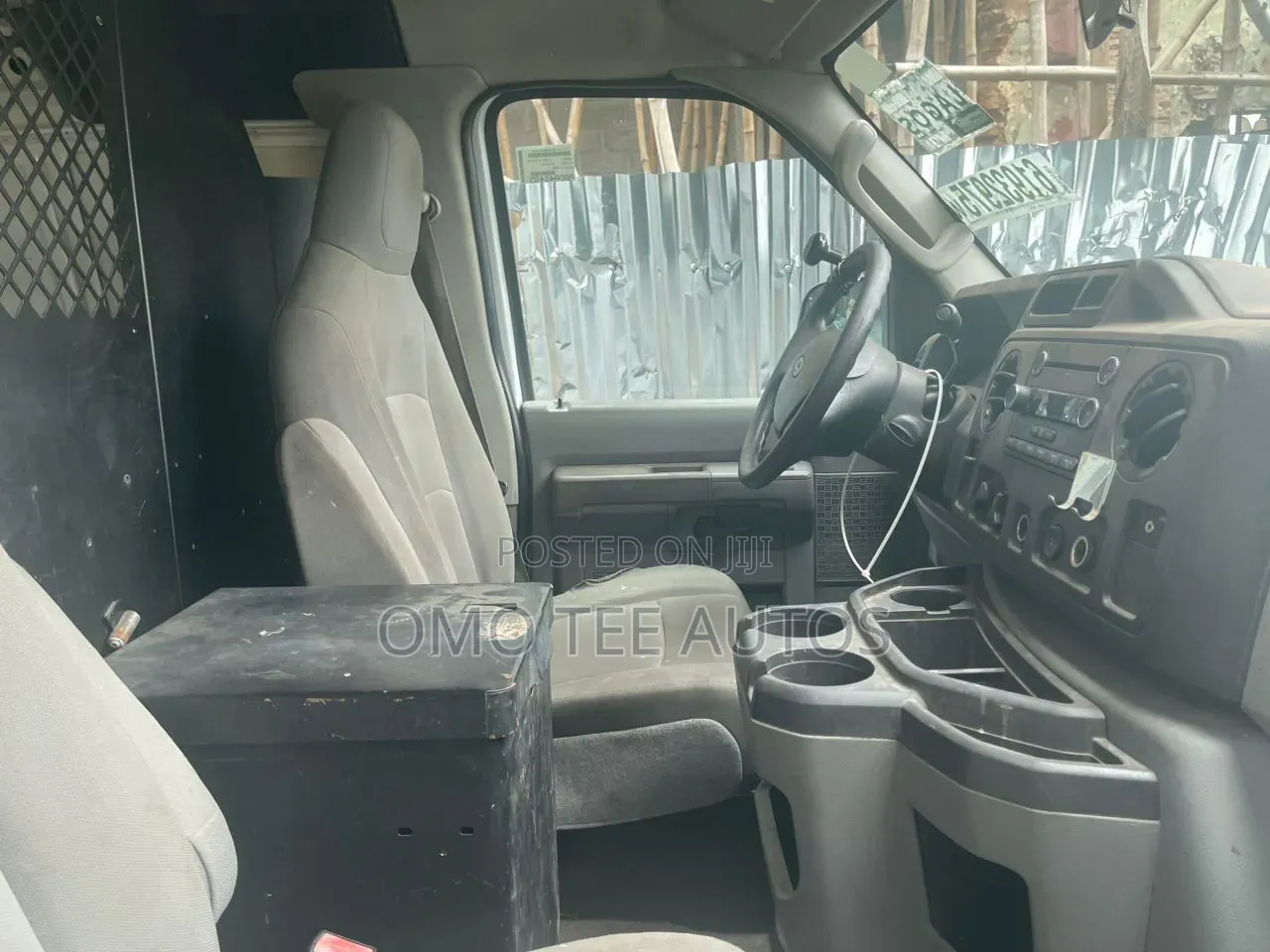 Ford E250 2015 White