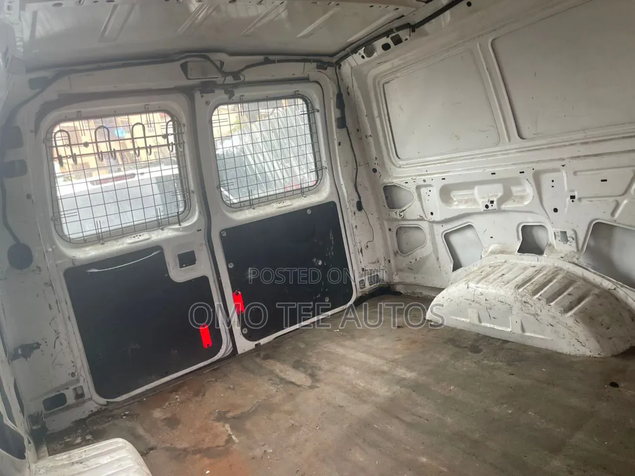 Ford E250 2015 White