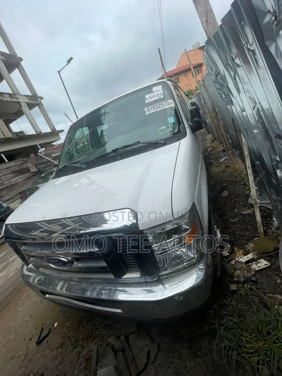 Ford E250 2015 White
