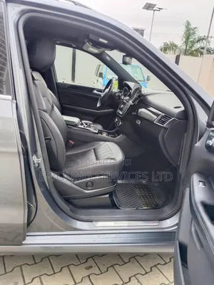 Mercedes-Benz GLE-Class 2019 Gray