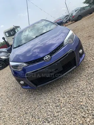 Toyota Corolla 2015 Blue