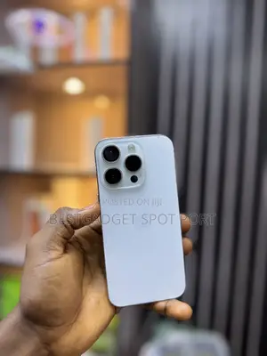 Apple iPhone 15 Pro 128 GB White