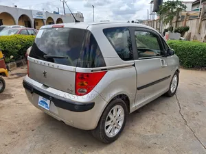 Peugeot 1007 2007 Silver