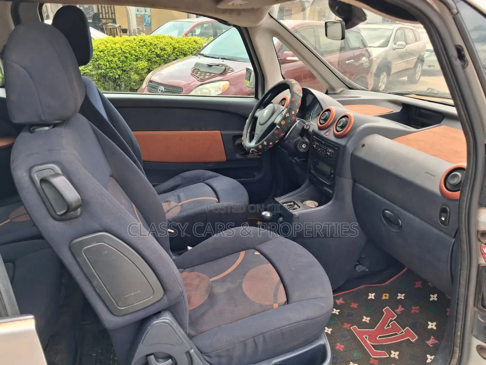 Peugeot 1007 2007 Silver