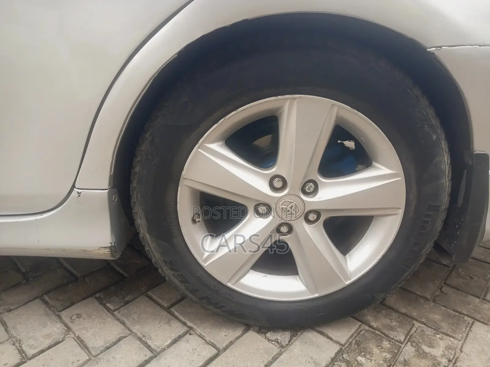 Toyota Camry 2011 Silver