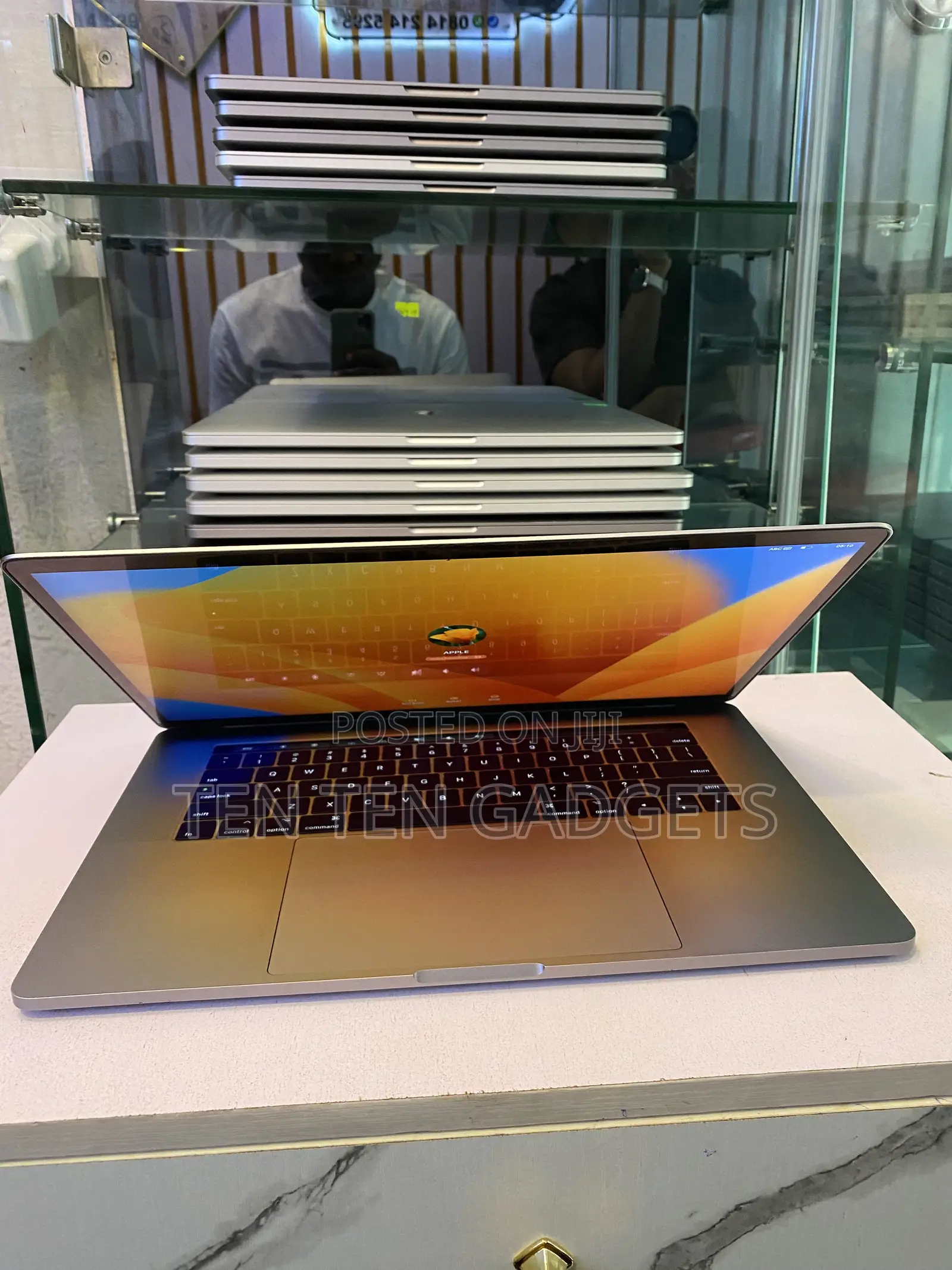 Laptop Apple MacBook Pro 2017 16GB Intel Core i7 SSD 512GB