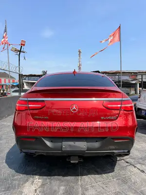 Mercedes-Benz GLE-Class 2016 Red
