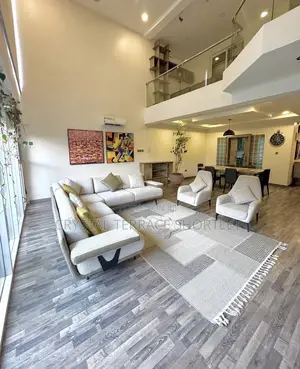 Luxurious 4 Bedroom Apartment Short Let