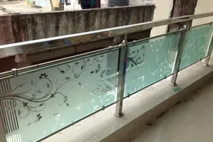Glass Balcony Railing