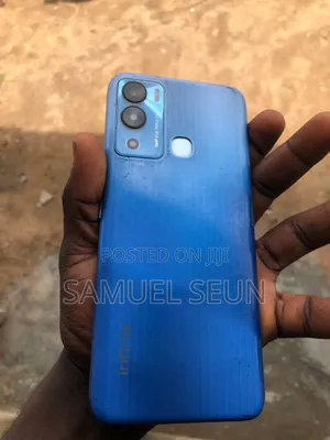 Infinix Hot 12i 64 GB Blue