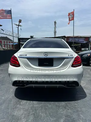 Mercedes-Benz C43 4Matic Coupe AWD (3.0L V6 9AM) 2017 White