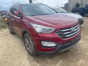 Hyundai Santa Fe SE AWD 2016 Red