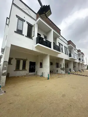 3bdrm Duplex in VGC / Ajah for sale