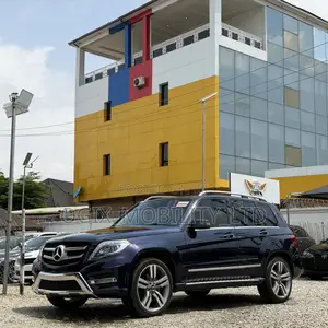 Mercedes-Benz GLK-Class 2014 Blue