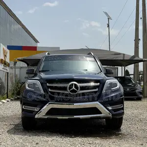 Mercedes-Benz GLK-Class 2014 Blue