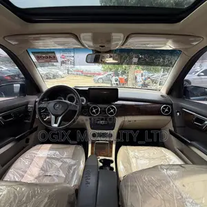 Mercedes-Benz GLK-Class 2014 Blue