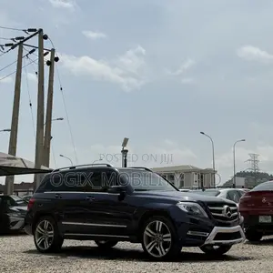 Mercedes-Benz GLK-Class 2014 Blue