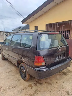 Honda Odyssey 2000 Brown