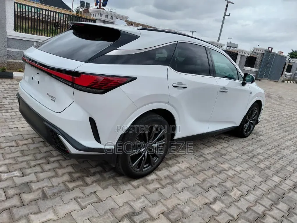 Lexus RX 2025 White