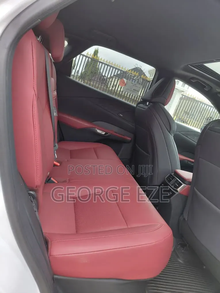 Lexus RX 2025 White