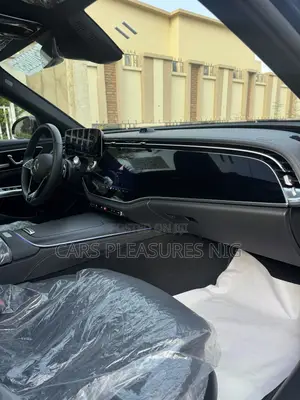 Mercedes-Benz E350 2025 Black