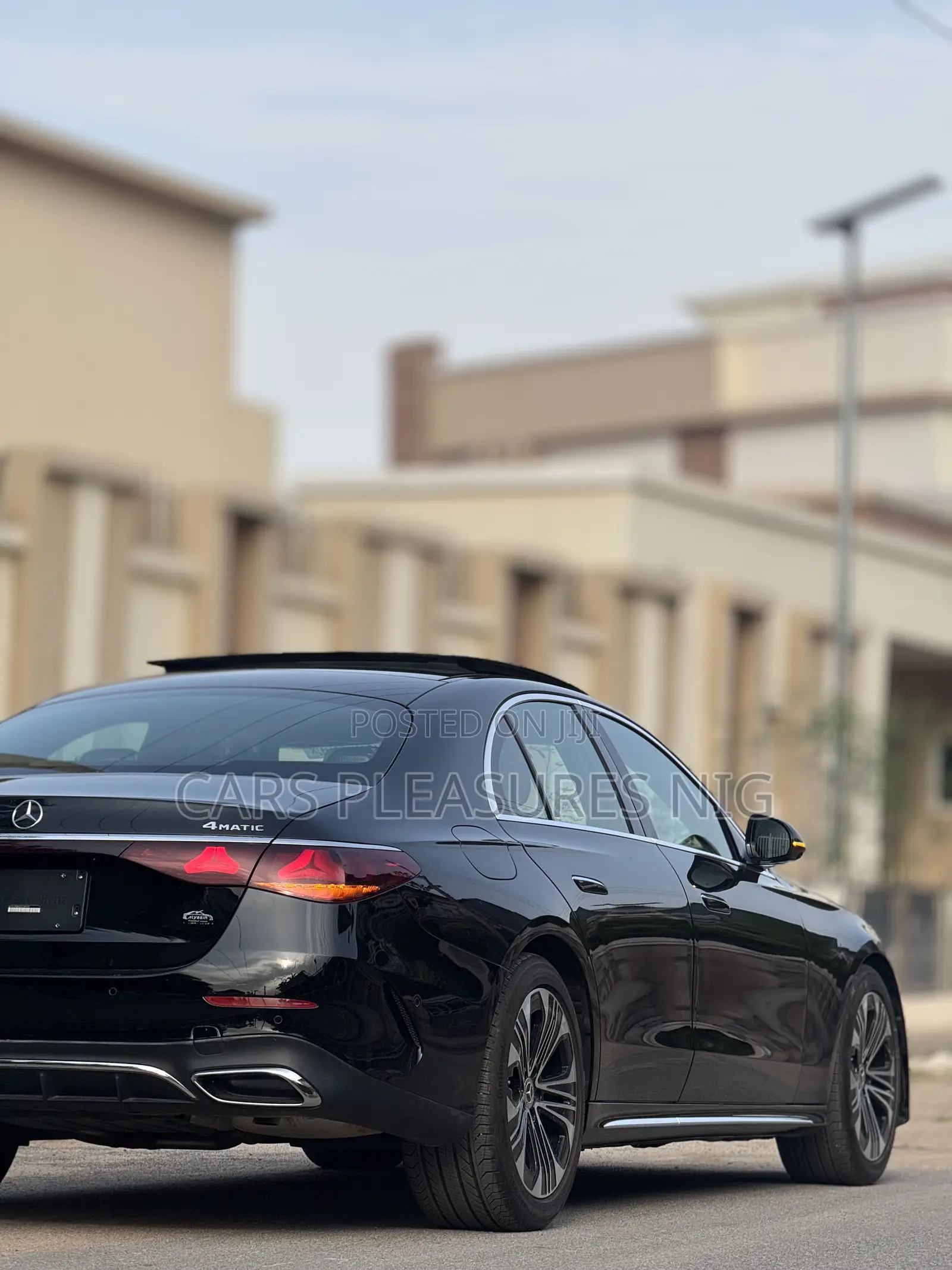 Mercedes-Benz E350 2025 Black