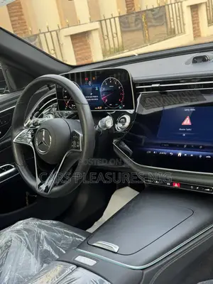 Mercedes-Benz E350 2025 Black