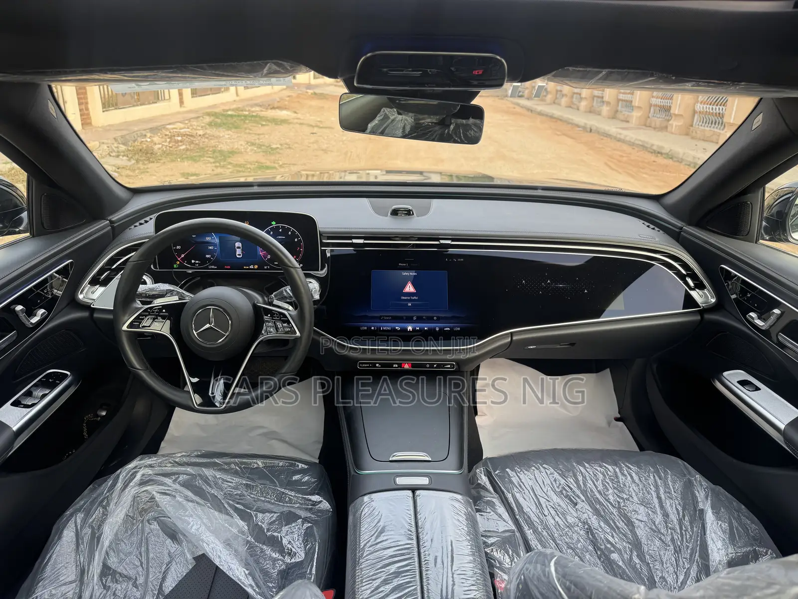 Mercedes-Benz E350 2025 Black