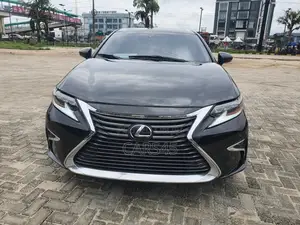 Lexus ES 2013 Black