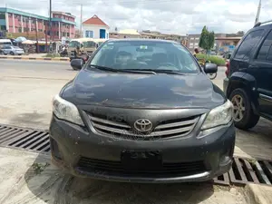 Toyota Corolla 2011 Black