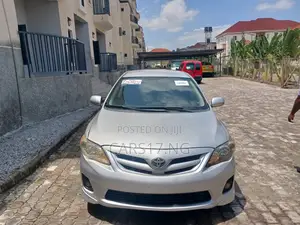 Toyota Corolla 2013 Silver