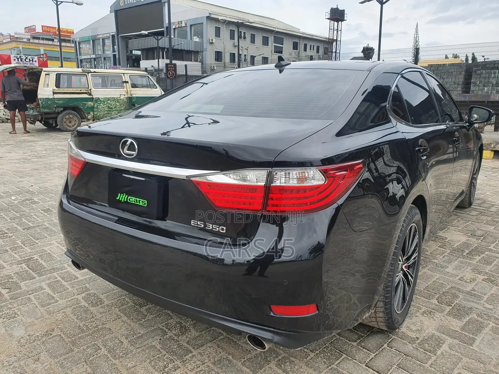Lexus ES 2013 Black