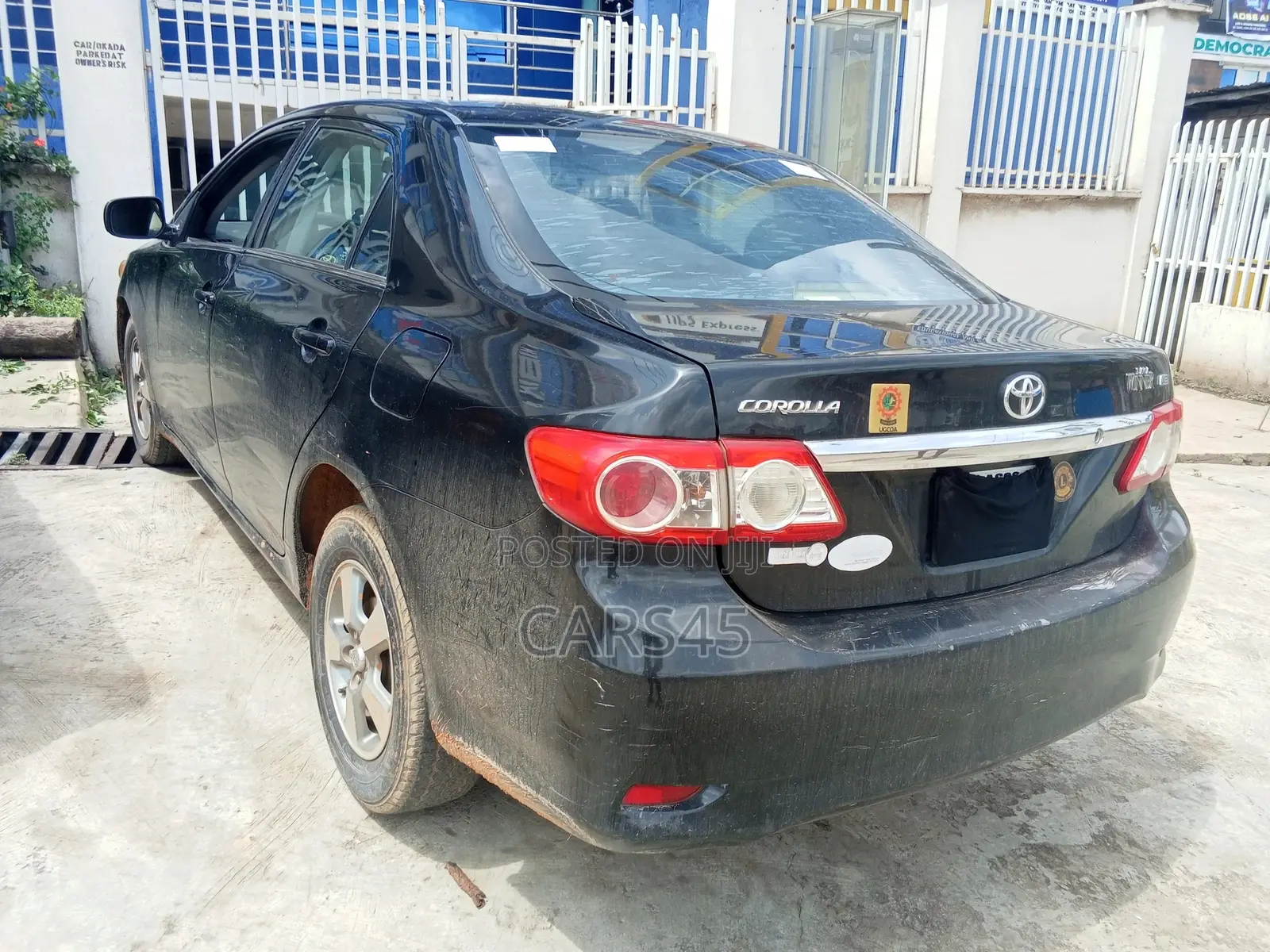 Toyota Corolla 2011 Black