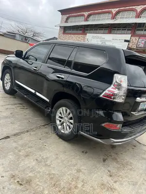 Lexus GX 2016 Black