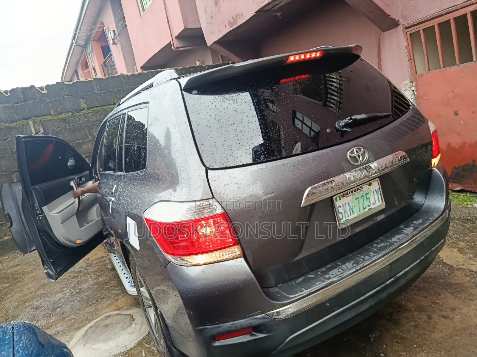 Toyota Highlander 2013 Brown