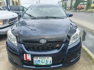 Toyota Matrix 2010 Blue